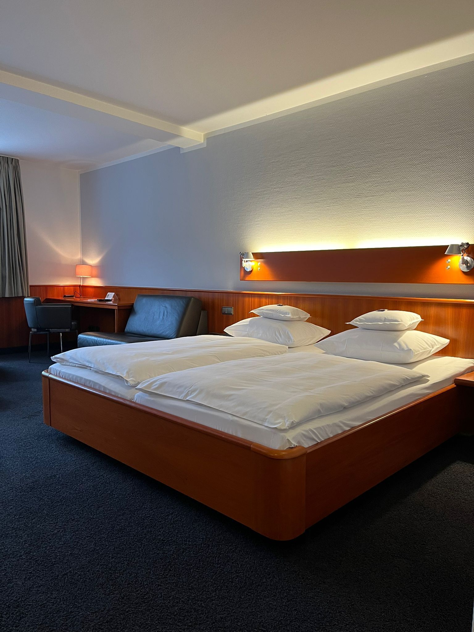 Comfort Studio | Minibar, desk, free WiFi, bed sheets