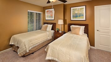 Villa (6 Bedrooms) | 6 bedrooms, iron/ironing board, bed sheets