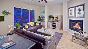 TV, lareira, pebolim