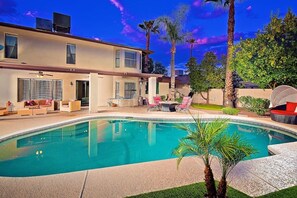 Ulkouima-allas, lämmitetty uima-allas