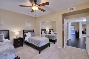 2 bedrooms, iron/ironing board, free WiFi, bed sheets