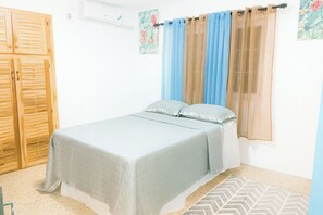 4 habitaciones, tabla de planchar con plancha y wifi gratis 