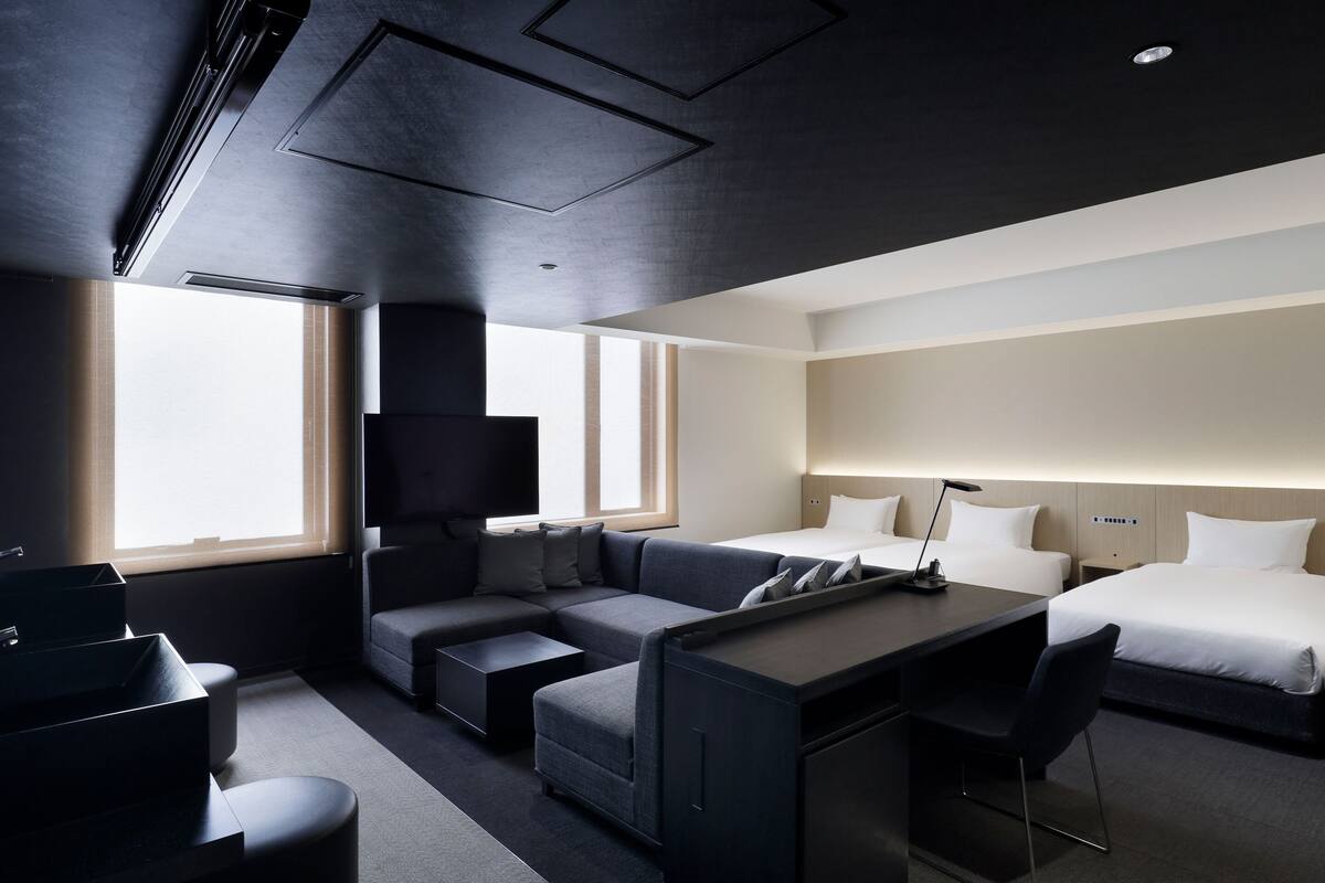 客房, 无烟房 (4 Beds, for 4guests) | 客房内保险箱、遮光窗帘、免费 WiFi、床单