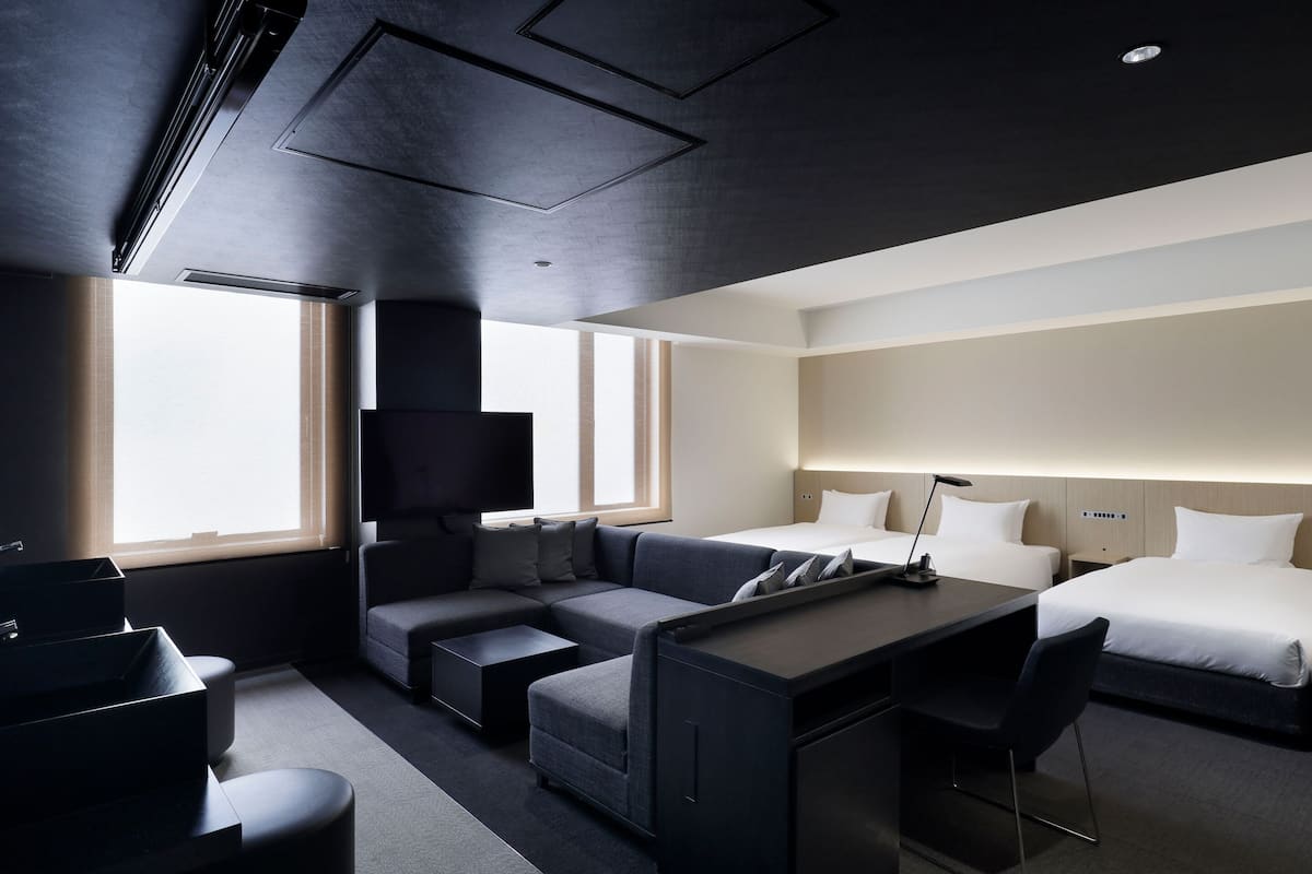 4Beds for 1-4 guests, Non Smoking | In-room safe, blackout drapes, free WiFi, bed sheets