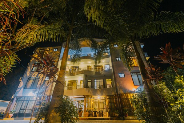 Front of property - Panama Garden Resort (Moshi)