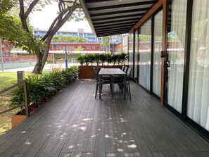 Cabin - Block 77 | Terrace/patio - Shipping Container Hotel @ One-North (Singapore)