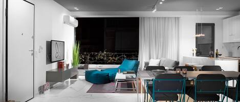 Căn hộ, 1 phòng ngủ, quang cảnh thành phố (401) | Khu phòng khách | TV màn hình phẳng