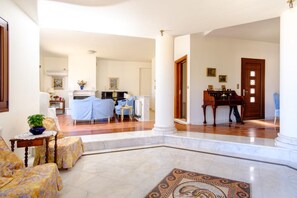 Interior - Syros - Vari apartment with panoramic views (Syros -Vari)