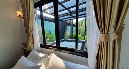 Bannjamjuree Resort Sattahip