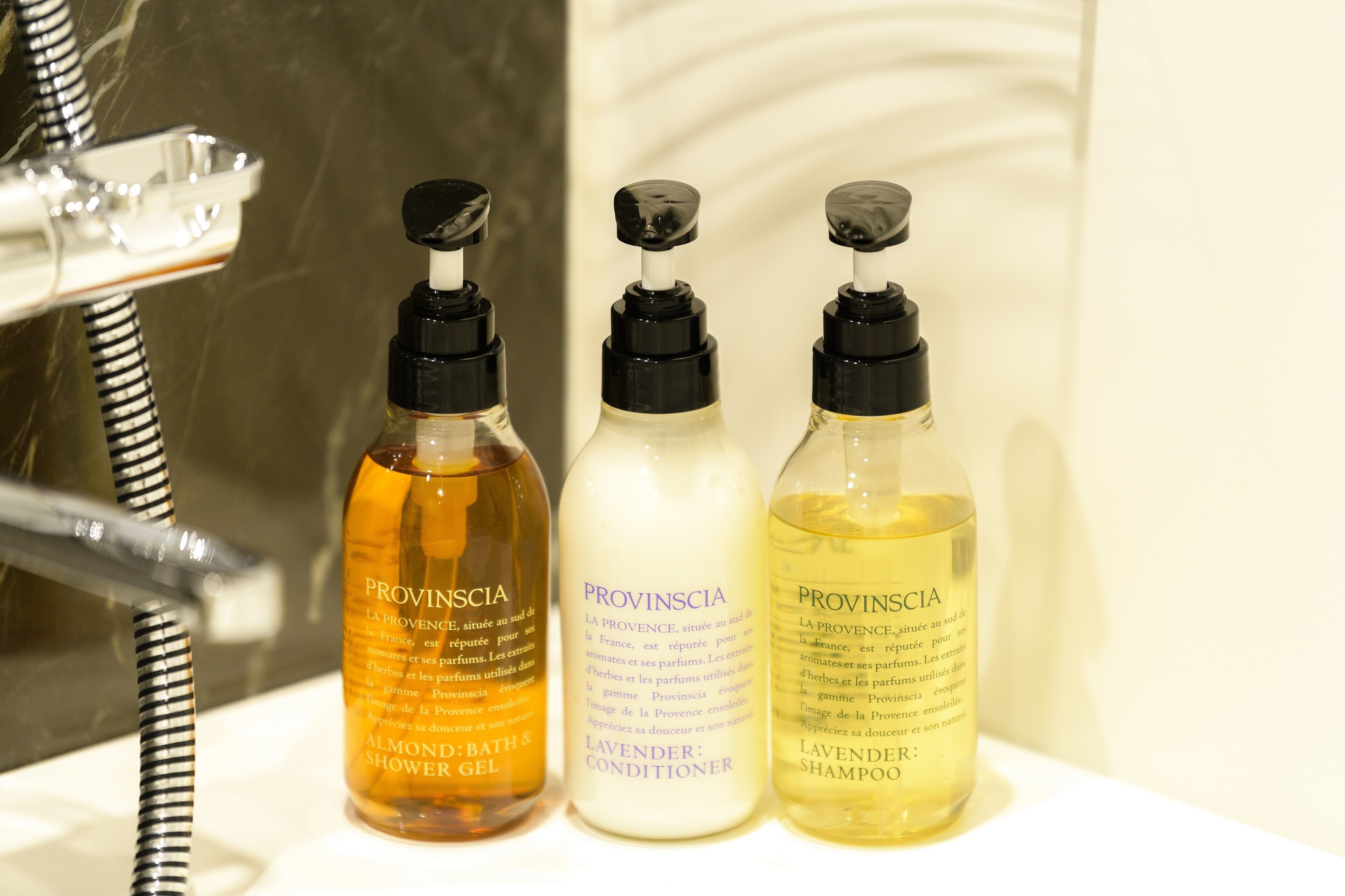 combined shower/bathtub, hair dryer, slippers, electronic bidet