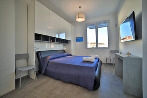 1 Schlafzimmer, Zimmersafe, Reisekinderbett, kostenloses WLAN