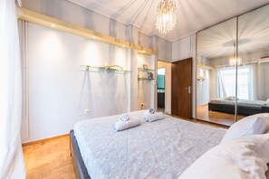 2 bedrooms, hypo-allergenic bedding, individually furnished