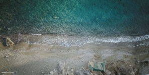 On the beach, sun loungers, beach towels - Apartments with sea view, Crete, Ierapetra (Ferma ,CRETA)