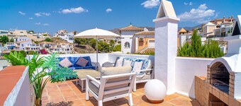 Casa Corazon Burriana by Casasol