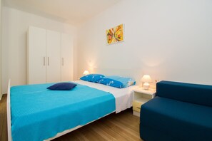 Studio | Free WiFi, bed sheets - Studio apartment Zeljka (Pula)