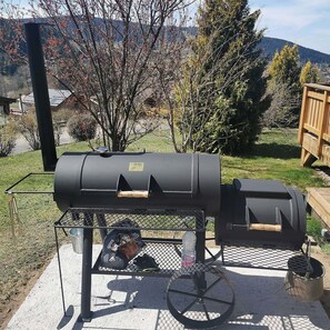 Property grounds - CHALET MMETA 12 PERS.,OPEN VIEW, JACUZZI,SAUNA,BILLIARDS,BOWLING ALLEY,PLAYGROUN (Xonrupt-Longemer)