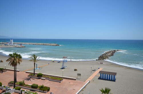 R32 Apartamento a solo 50 metros de la playa!