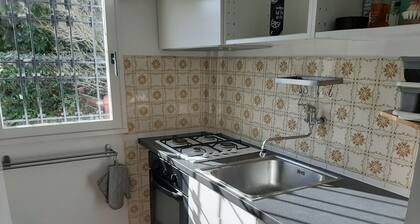 Casa renovada con jardín, WiFi, y estacionamiento privativo cerca de la playa en Hendaya