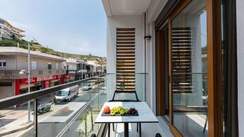 Superior Apartment, 1 Bedroom, City View | Balcony