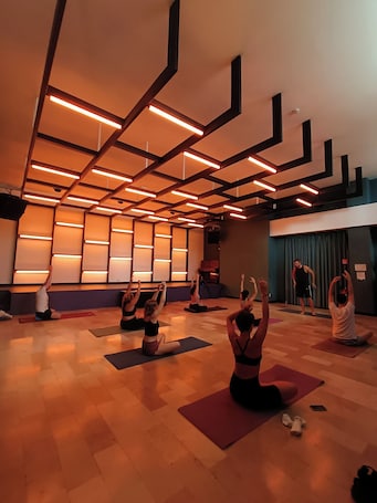 Yoga. YellowSquare Milan