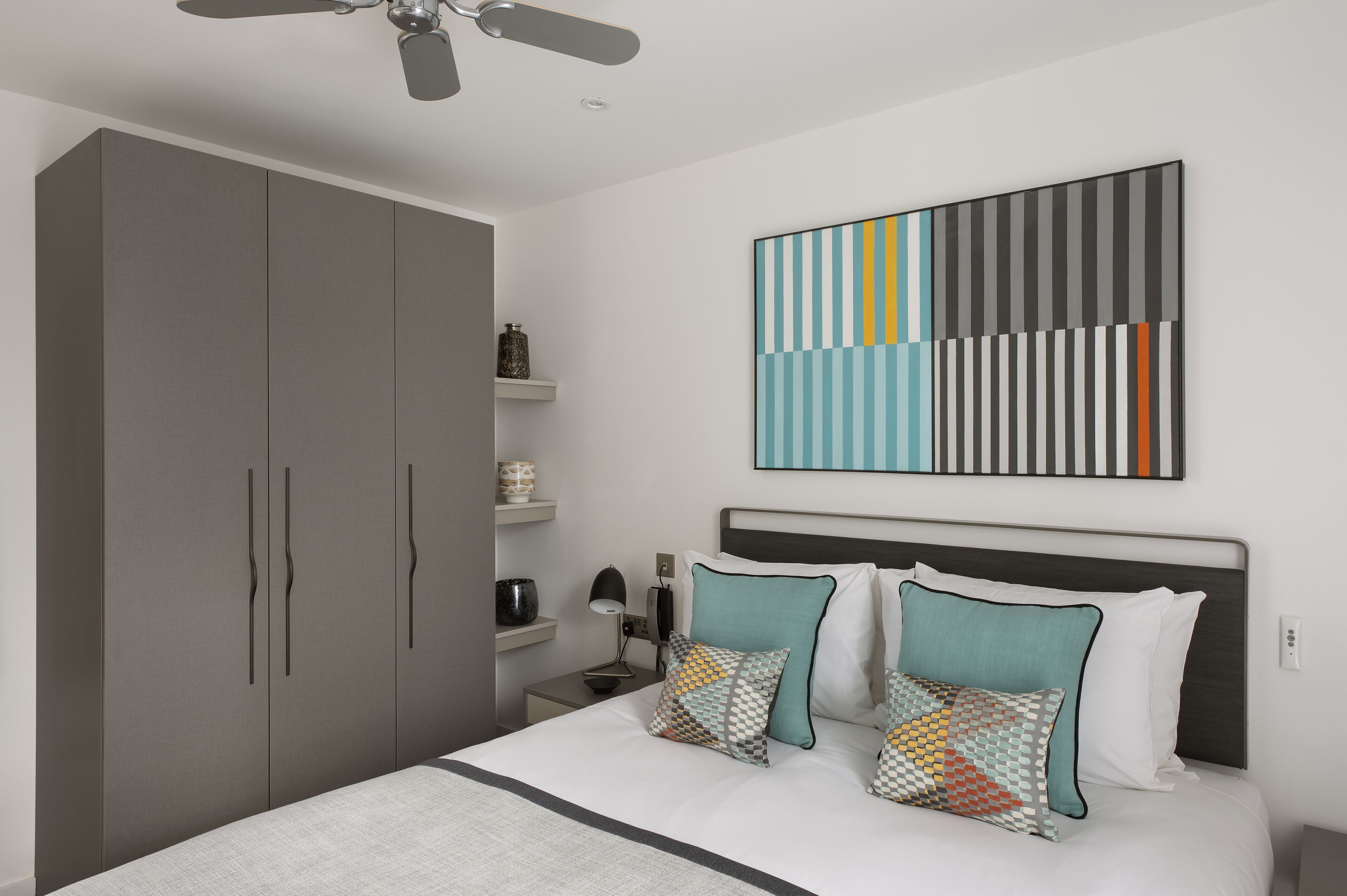 Egyptian cotton sheets, premium bedding, in-room safe