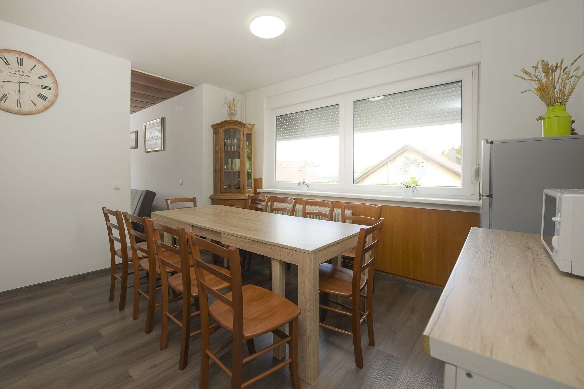 Appartement Supérieur | Cuisine privée | Réfrigérateur, micro-ondes, four, plaque de cuisson