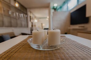 Alimentos y bebidas