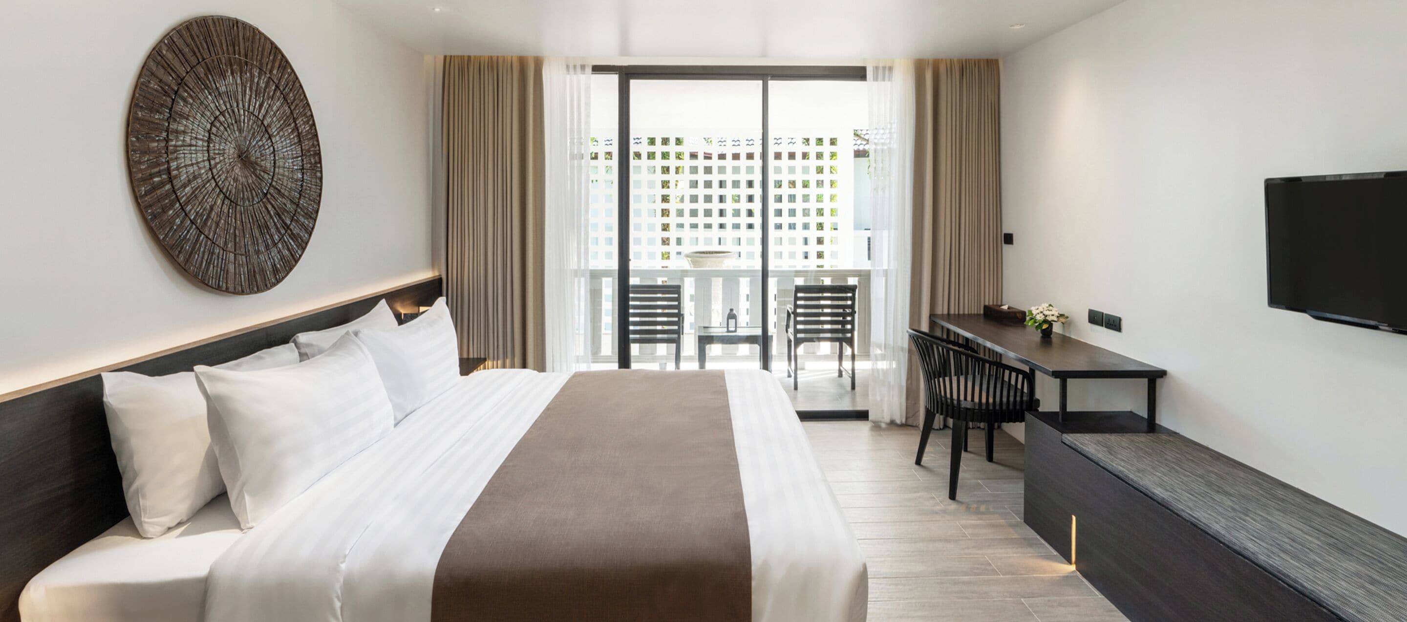 Superior Double or Twin Room | Minibar, in-room safe, desk, free WiFi
