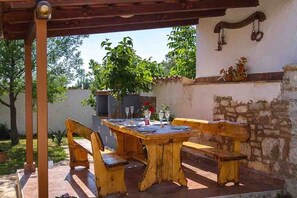 Grill-/Picknickplatz