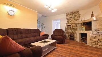 Villa | Living area | Flat-screen TV