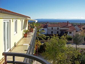 Appartement, 2 chambres | Balcon