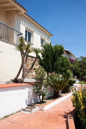 Property grounds - Private villa with fantastic sea view! (Lloret de Mar)