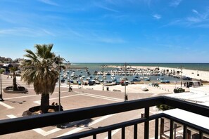 Apartment, 1 Bedroom | Beach/ocean view