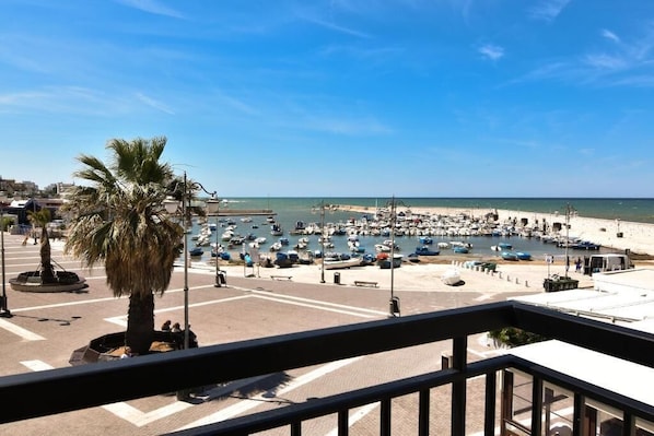 Apartment, 1 Schlafzimmer | Strand-/Meerblick