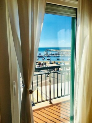 Apartment, 1 Schlafzimmer | Strand-/Meerblick