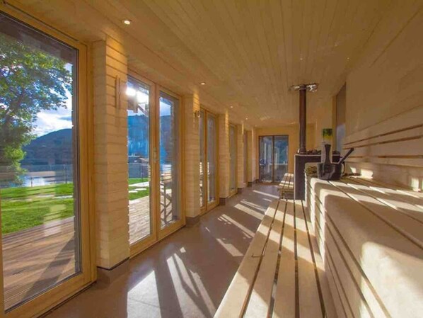 Cottage | Exterior - a Fairytale Thatched Highland Cottage (Aberfeldy)