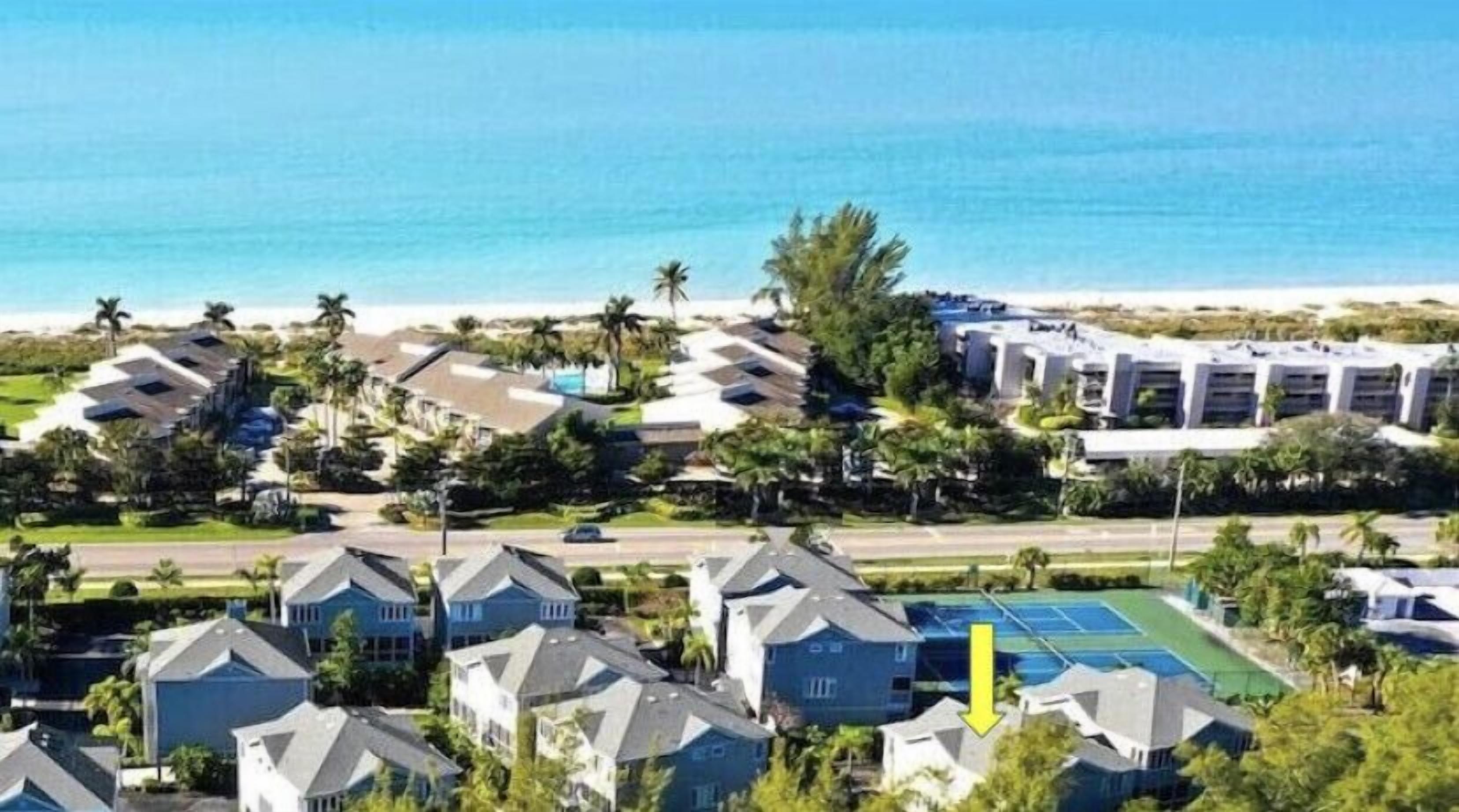 Spacious 2Bdrm Longboat Key Condo