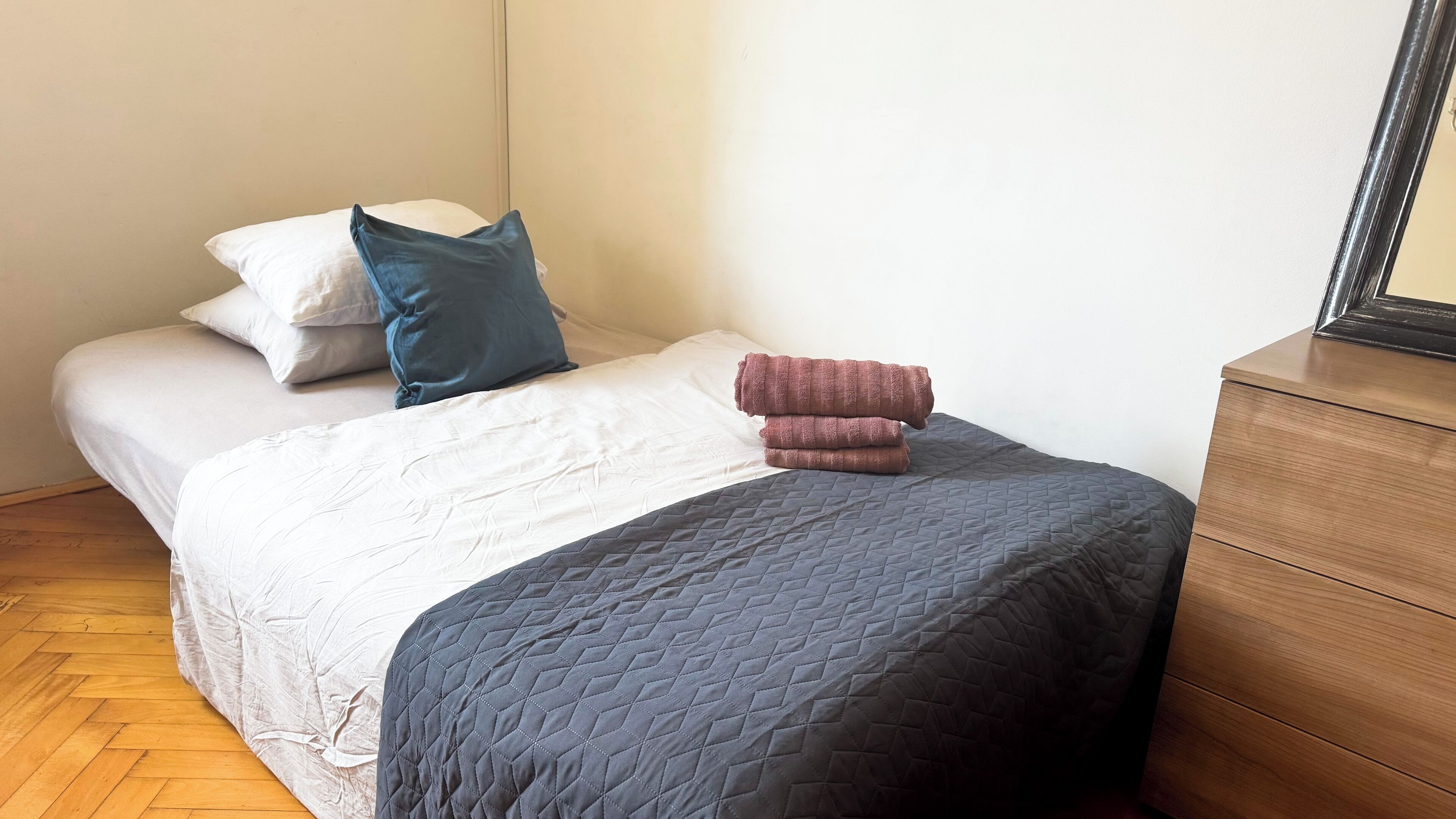 Photo - Tortosa Blue