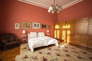 Apartemen, 3 kamar tidur, balkon | 3 kamar tidur, kedap suara, Wi-Fi gratis, dan seprai linen