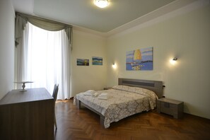 3 bedrooms, iron/ironing board, WiFi - Alice Seaview Apartment (Alghero)