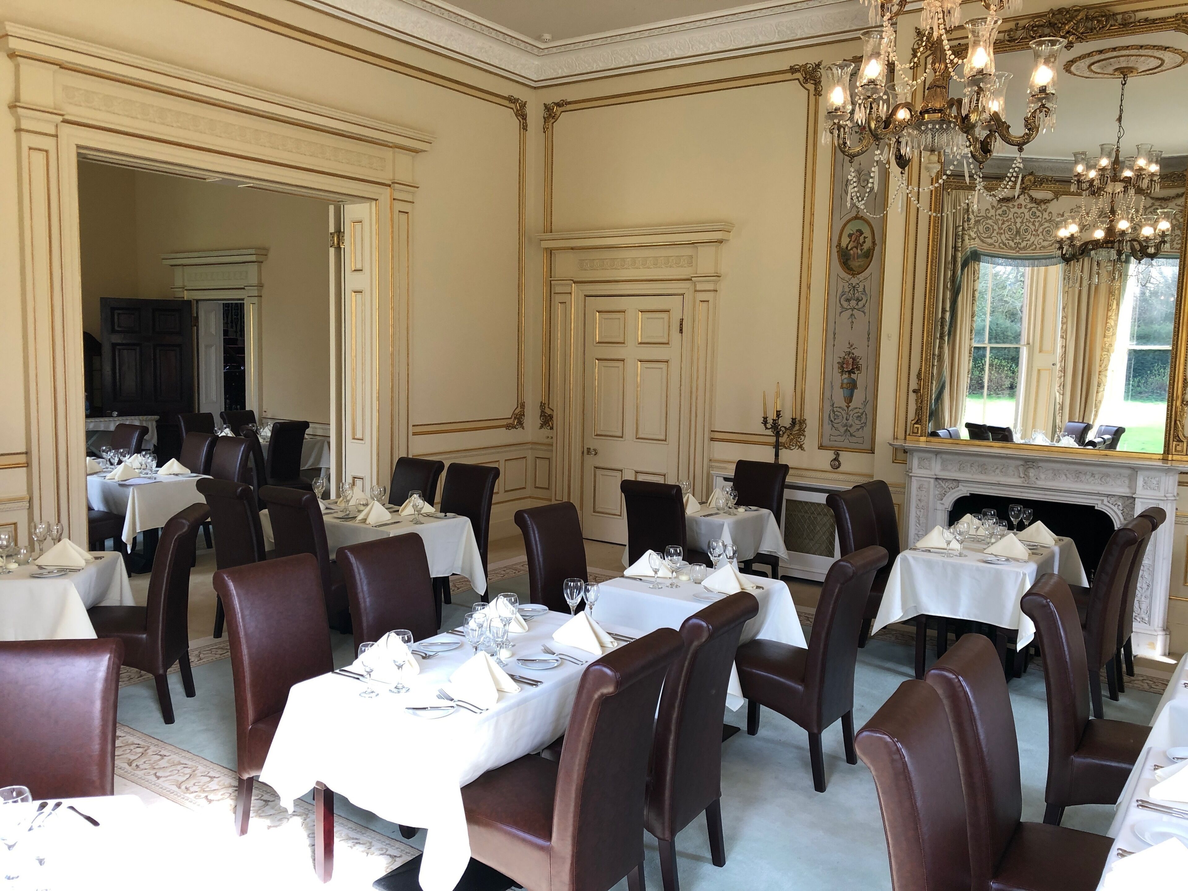 lunch and dinner served