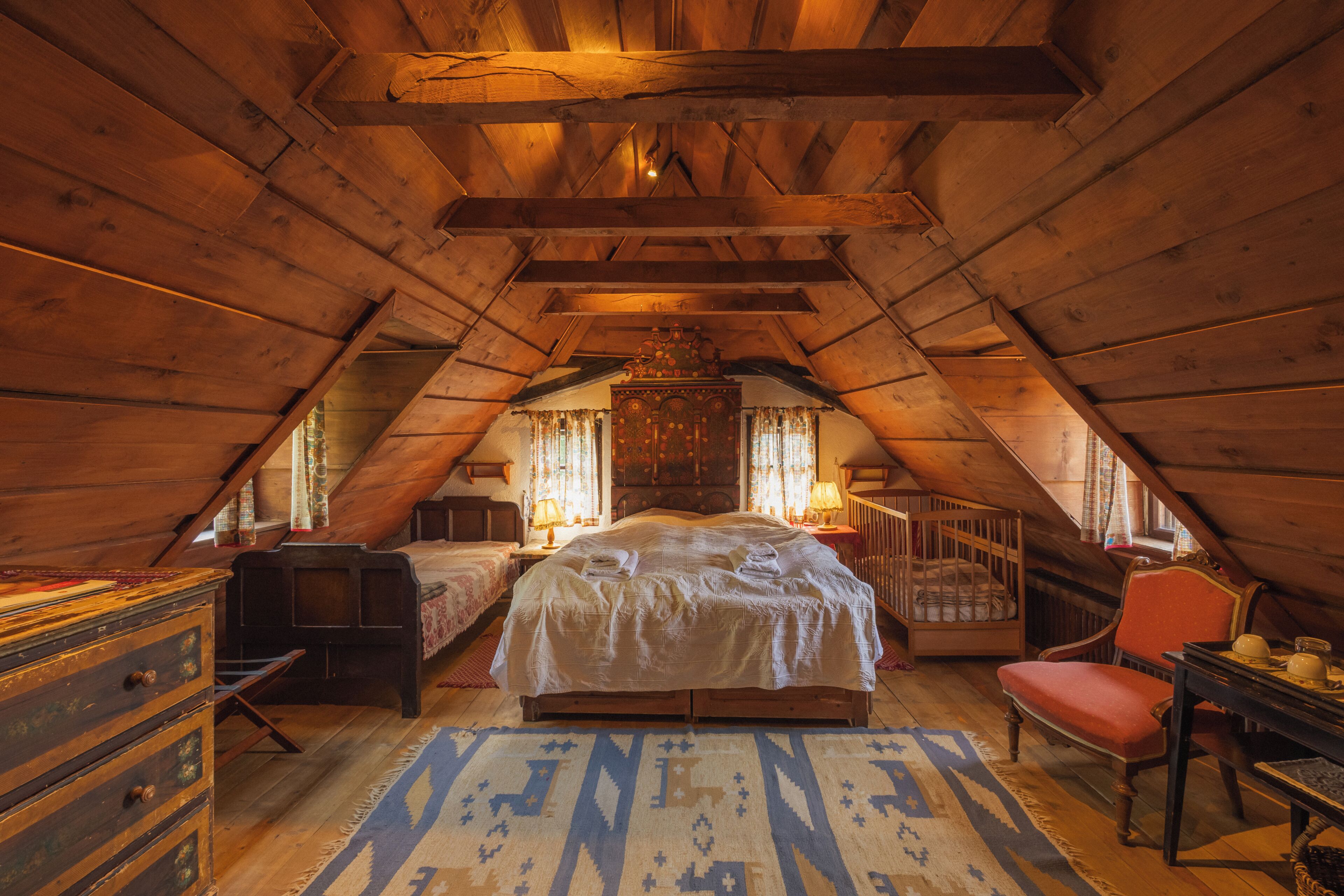 Family Room (7/8) | Cribs/infant beds, free WiFi, bed sheets