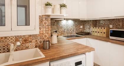 Explore Athens with 2 Bedroom Condo
