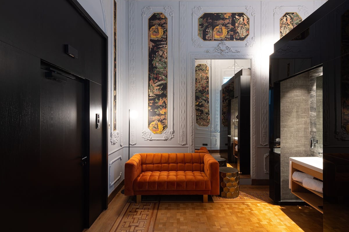 deluxe room | 1 bedroom, in-room safe, desk, free wifi