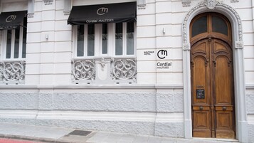 Extérieur