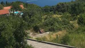 A coastal town with a clear view of the sea and mountains in the background. - Unique Stone House with the charm of past centuries (Herceg Novi)