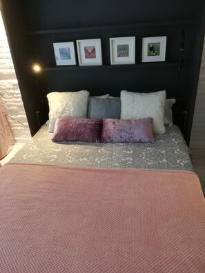 2 Schlafzimmer, Bügeleisen/Bügelbrett, kostenloses WLAN, Bettwäsche