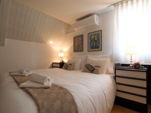 Apartment, 2 Bedrooms | 2 bedrooms, free WiFi, bed sheets - The Grich (Zagreb)