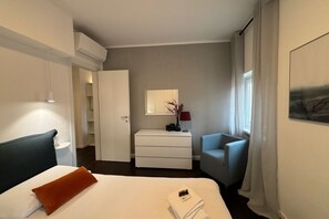 2 makuuhuonetta, silitysrauta/-lauta, Wi-Fi, vuodevaatteet