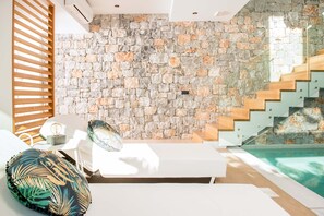 Indoor pool, outdoor pool - Villa Lydia (Kissamos)